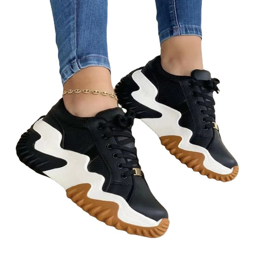 Women's Patent Leather Platform Lace-Up Shoes | Height-Boosting Mid Heel