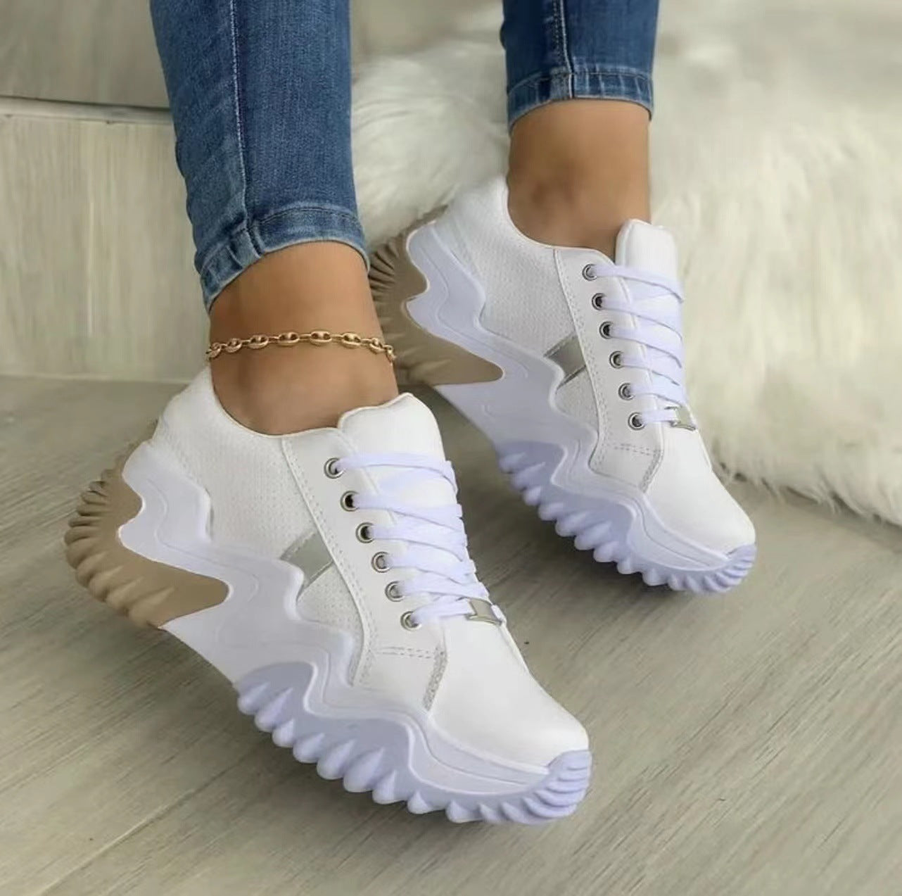 Women's Patent Leather Platform Lace-Up Shoes | Height-Boosting Mid Heel